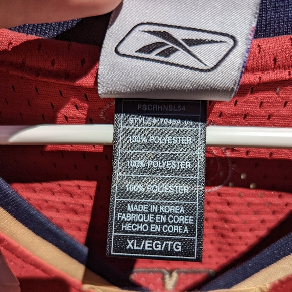 Lebron James Cleveland Cavs Jersey - Picture 2 of 5